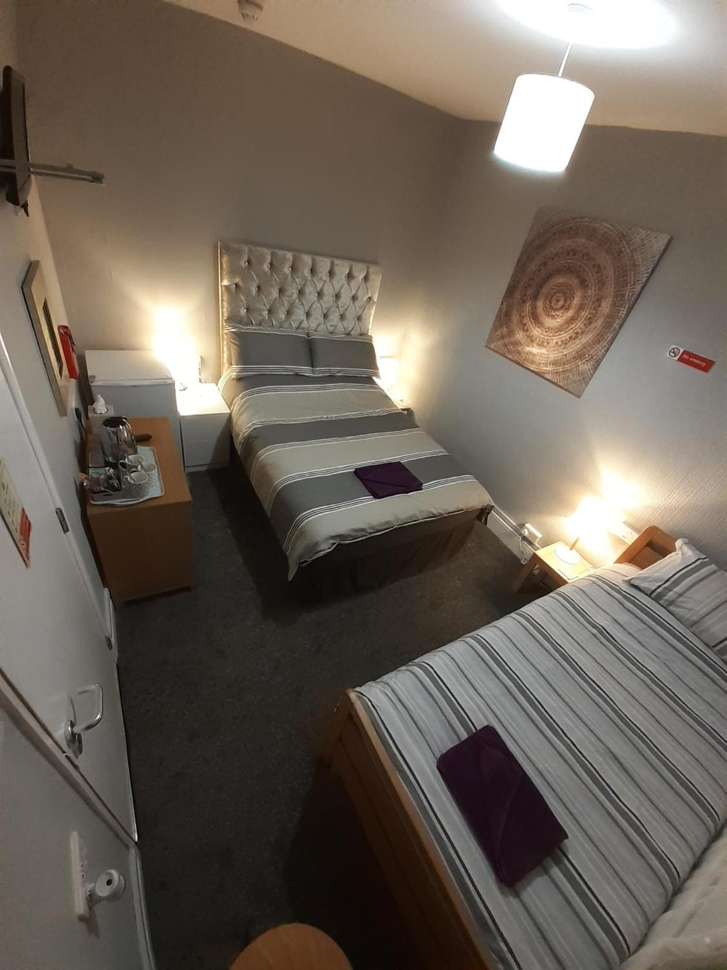 רדינג Caversham Lodge חדר תמונה